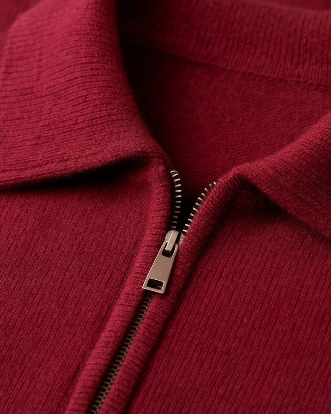 Męski sweter kaszmirowy z zamkiem na jesień na chłodne dni do stylizacji smart casual
