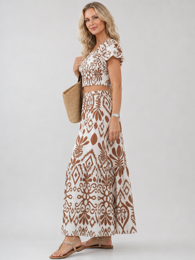 Vestido midi evasê com manga curta, leve, de algodão, para mulher, ideal para o verão.