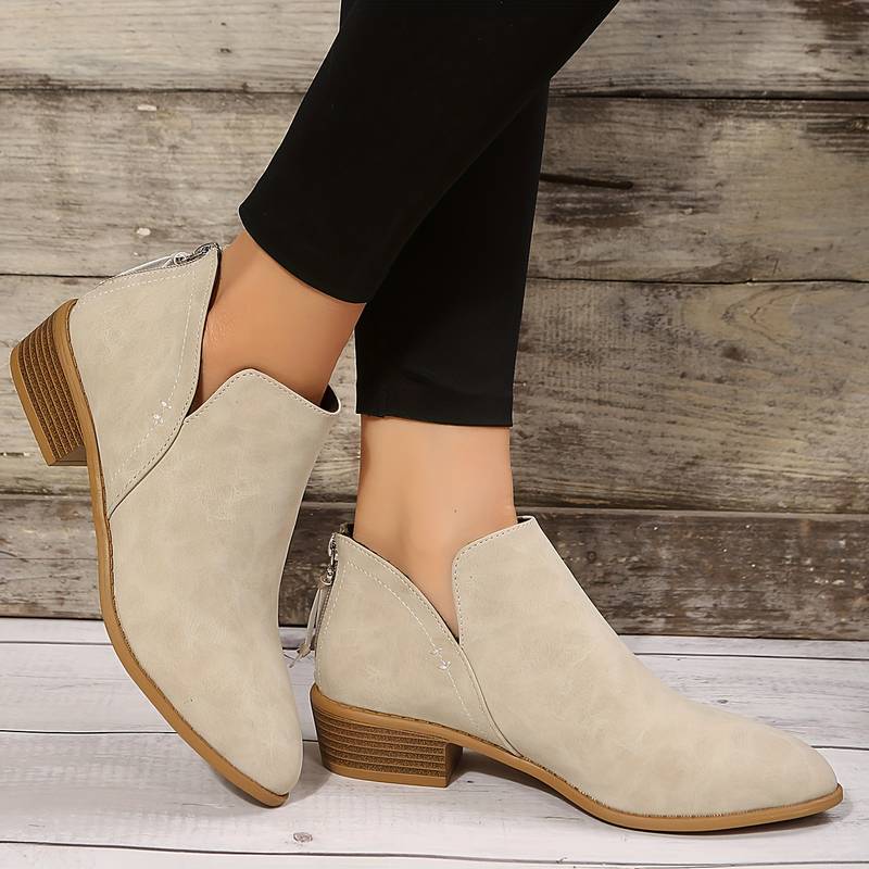 Botins de senhora em pele casuais com salto baixo para a estação primavera-outono