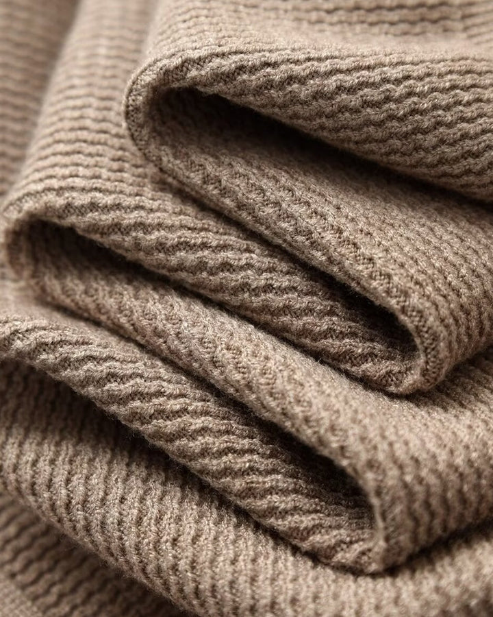 Męski sweter polo dzianinowy o strukturze jesienny