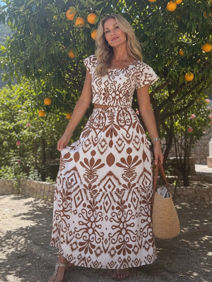Vestido midi evasê com manga curta, leve, de algodão, para mulher, ideal para o verão.