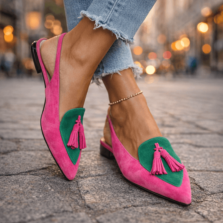 Baleriny damskie slingback na lato ze skóry ekologicznej ze szpiczastym noskiem i pomponami