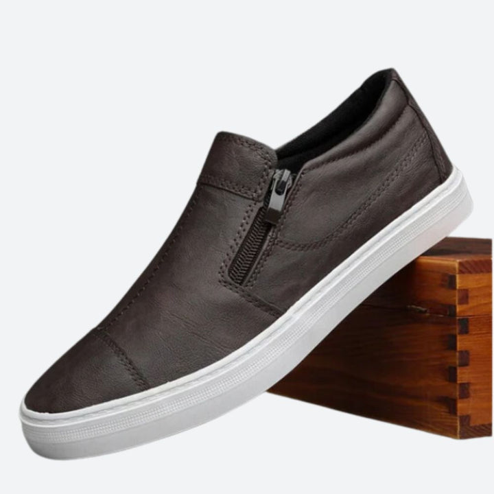 Buty męskie wsuwane skórzane na wiosnę lato casualowe lekkie wygodne slip-on miejskie