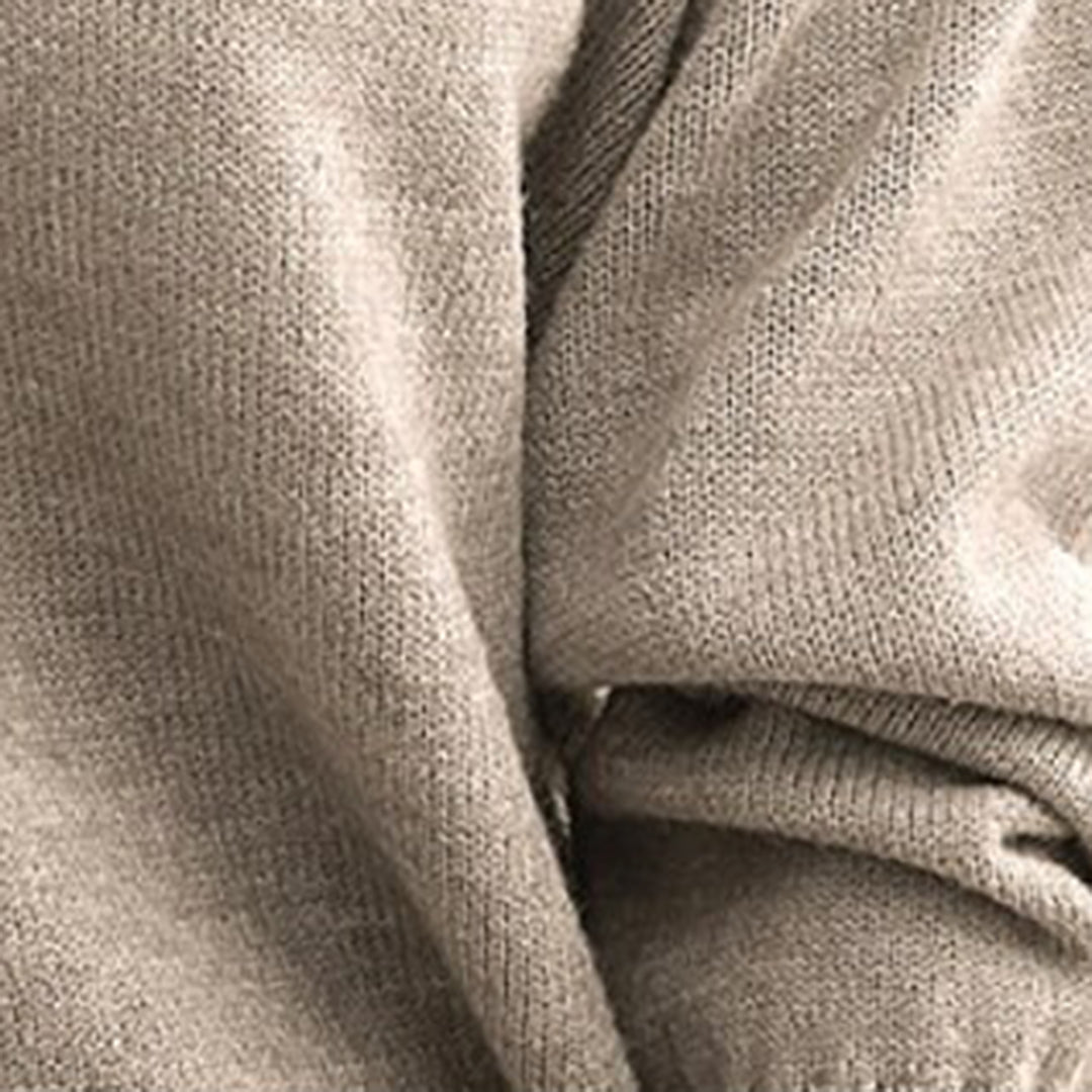 Liliana - Stylowy casualowy sweter z dekoltem w szpic