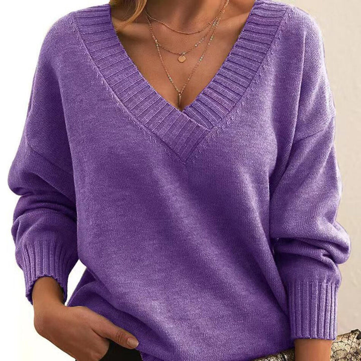 Liliana - Stylowy casualowy sweter z dekoltem w szpic