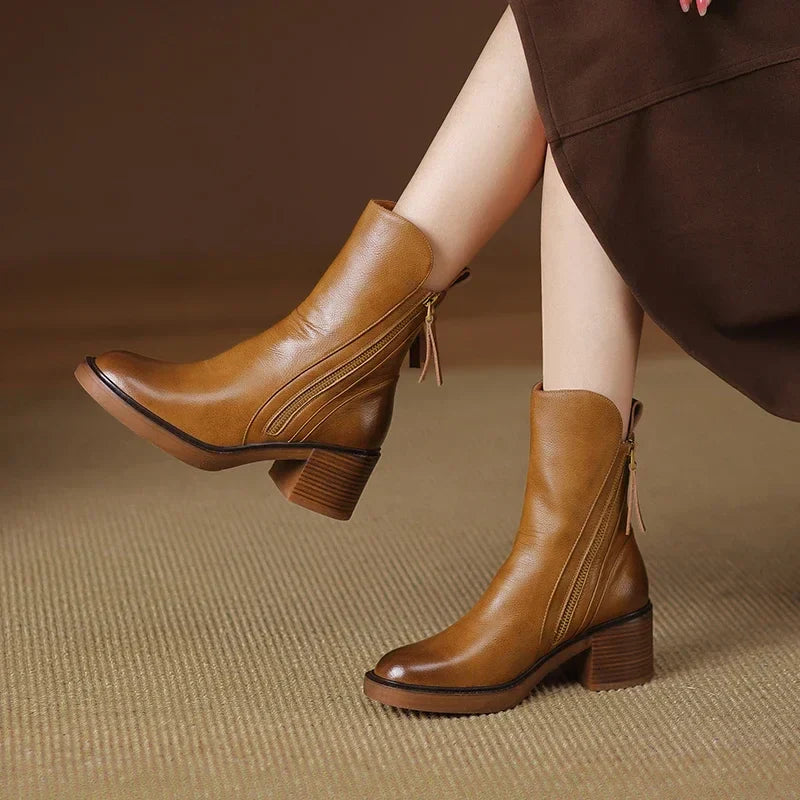 Botins femininos em pele para a primavera – botins elegantes de salto em pele natural