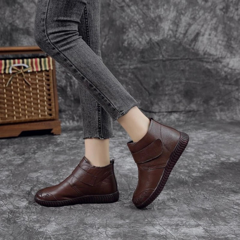 Gabriela – stylové fleecové kotníkové boty Effie – dokonalá elegance pro každou příležitost!