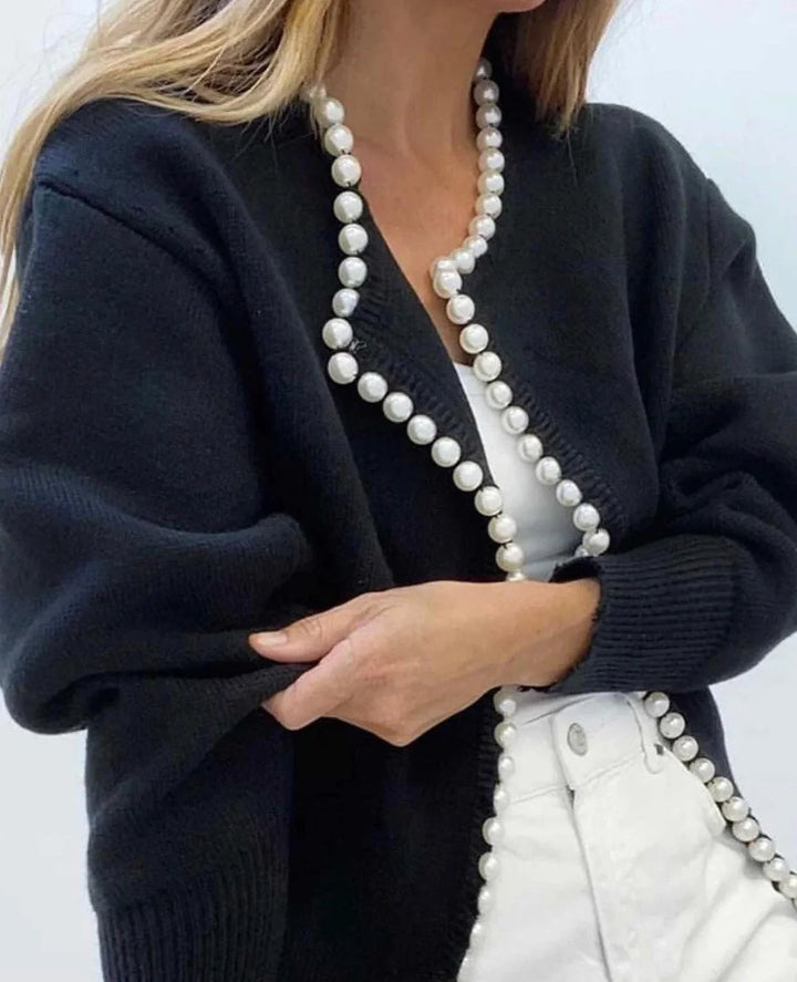 Curto trench coat feminino com mangas compridas elegantes