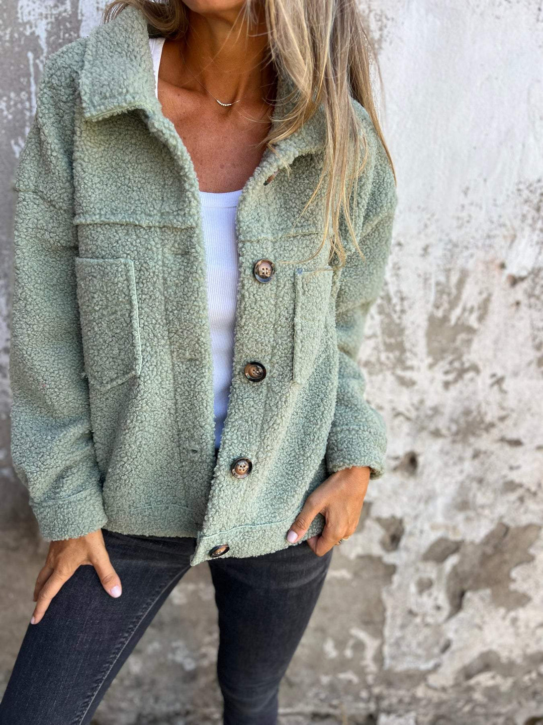 Kurtka damska fleece oversize na jesień i zimę zapinana z kołnierzem casual