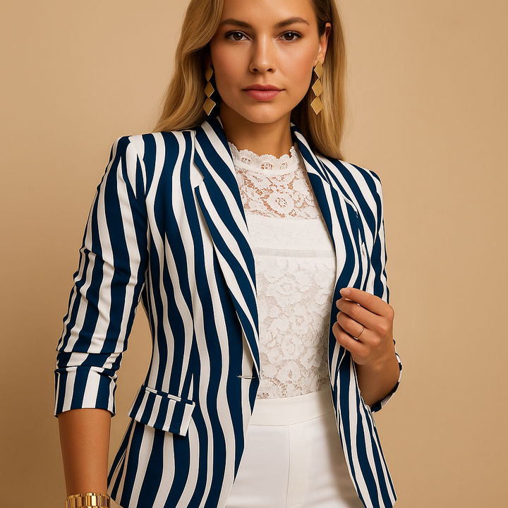 Blazer femme élégant cintré à col châle et imprimé tendance pour l’été