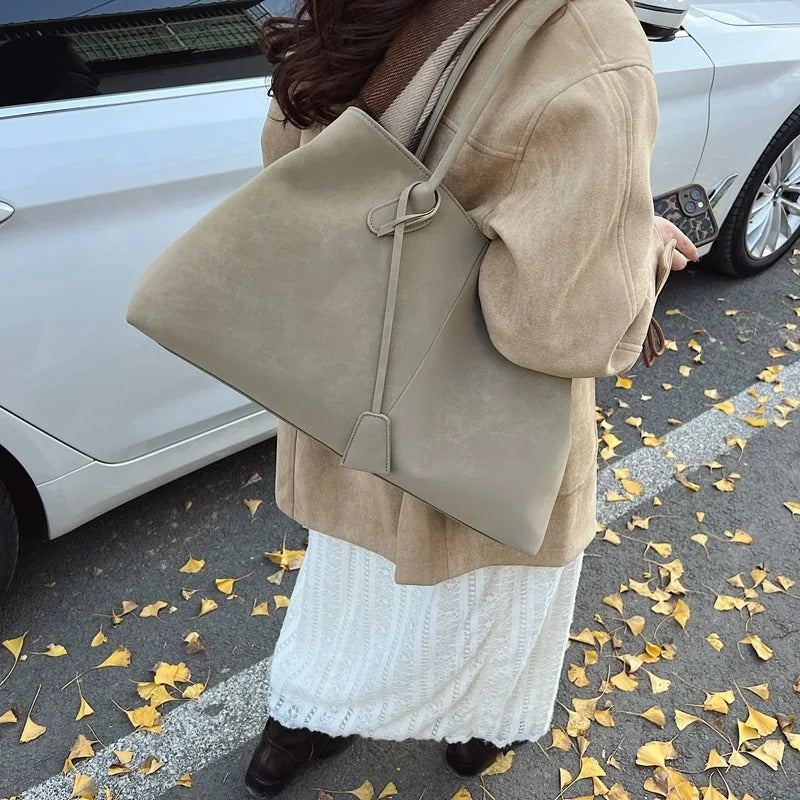 Torba damska typu tote ze skóry ekologicznej pojemna elegancka torba na jesień