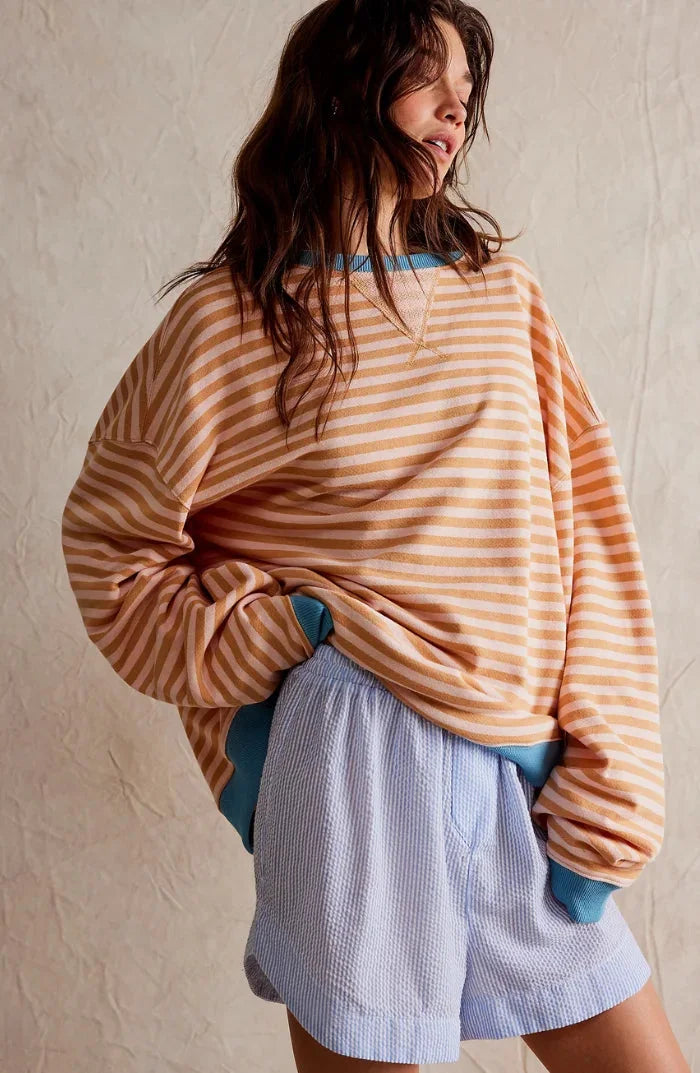 Sweter damski w paski z lekkiej dzianiny o luźnym kroju na jesień casualowy
